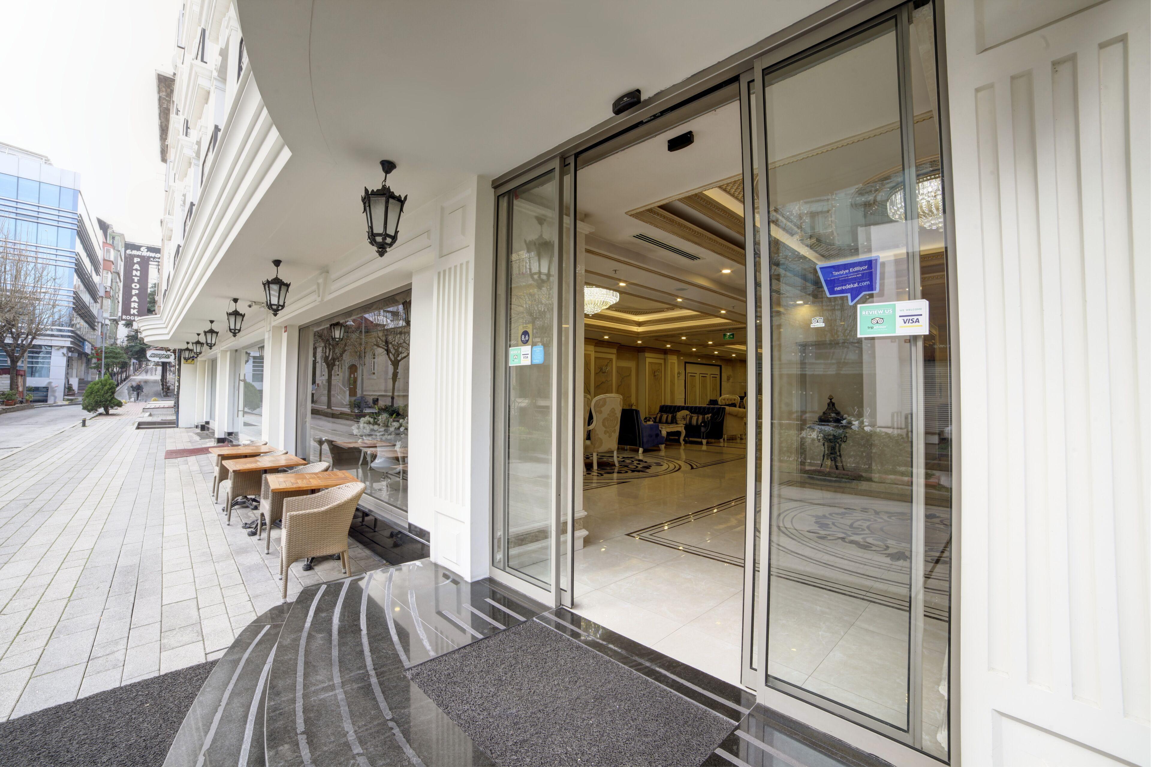 Halifaks Hotel, Istanbul